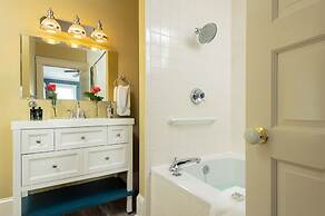 Steeles Tavern Manor