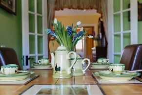 Brookhall Cottages