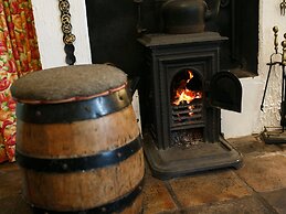Brookhall Cottages