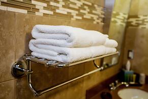 Refresh Inn & Suites