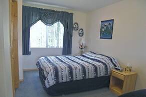 Grace and Bill's Freedom Hills