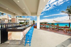The Pyramid Cancun By Oasis - All Inclusive