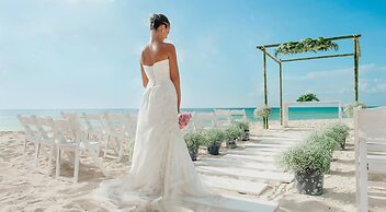 The Pyramid Cancun By Oasis - All Inclusive