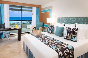 The Pyramid Cancun By Oasis - All Inclusive