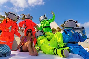 The Pyramid Cancun By Oasis - All Inclusive