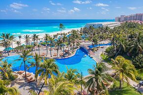 The Pyramid Cancun By Oasis - All Inclusive