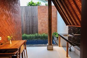 Louto Dmell Guesthouse & Villa