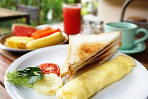 Louto Dmell Guesthouse & Villa