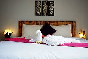 Louto Dmell Guesthouse & Villa