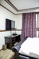 Hill Stay Hotel Residence