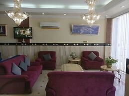 Gulf Hotel Apartment