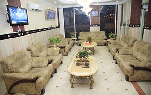 Gulf Hotel Apartment