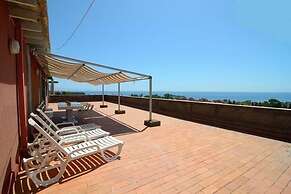 Comeinsicily - Rocce Nere