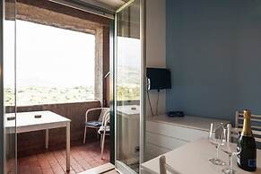 Comeinsicily - Rocce Nere