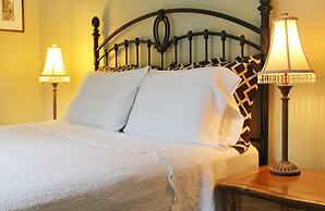 King Hill Inn & Kitchen