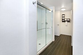 Hampton Inn & Suites Pittsburgh/Harmarville