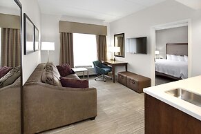 Hampton Inn & Suites Pittsburgh/Harmarville