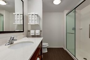 Hampton Inn & Suites Pittsburgh/Harmarville