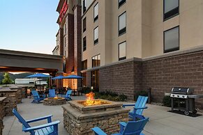 Hampton Inn & Suites Pittsburgh/Harmarville