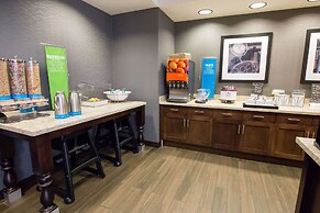 Hampton Inn & Suites Pittsburgh/Harmarville