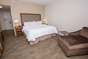 Hampton Inn & Suites Pittsburgh/Harmarville