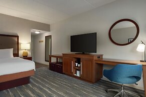 Hampton Inn & Suites Pittsburgh/Harmarville