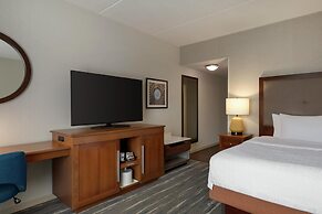 Hampton Inn & Suites Pittsburgh/Harmarville