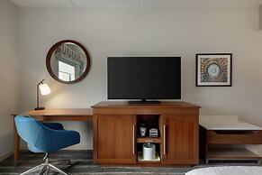 Hampton Inn & Suites Pittsburgh/Harmarville