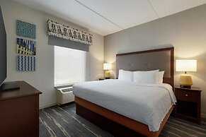 Hampton Inn & Suites Pittsburgh/Harmarville