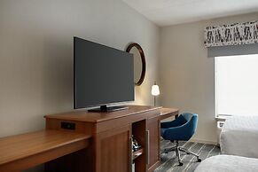 Hampton Inn & Suites Pittsburgh/Harmarville