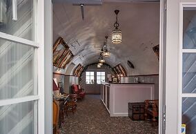 Three Crowns Residents