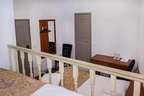 Three Crowns Residents