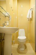 Three Crowns Residents