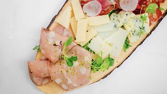 Three Crowns Residents