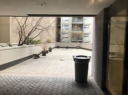 TOSuites - Signatures on Bloor