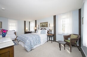 The Egremont Village Inn