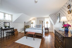 The Egremont Village Inn