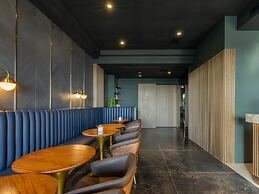 Kenting Sea Wall 130