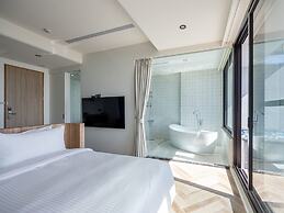 Kenting Sea Wall 130