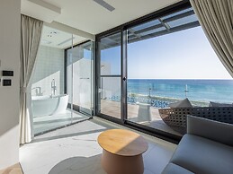 Kenting Sea Wall 130