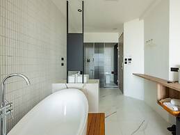 Kenting Sea Wall 130