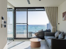 Kenting Sea Wall 130