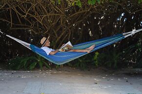 Calamansi Cove Villas