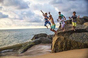 Calamansi Cove Villas