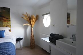 Hotel Restaurant Brasserie Ahoi, Kortrijk