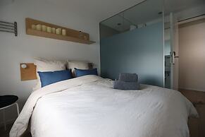 Hotel Restaurant Brasserie Ahoi, Kortrijk