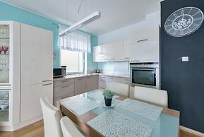 Dom & House - Apartments Parkur