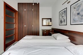 Dom & House - Apartments Parkur