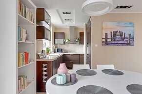 Dom & House - Apartments Parkur