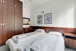 Dom & House - Apartments Parkur
